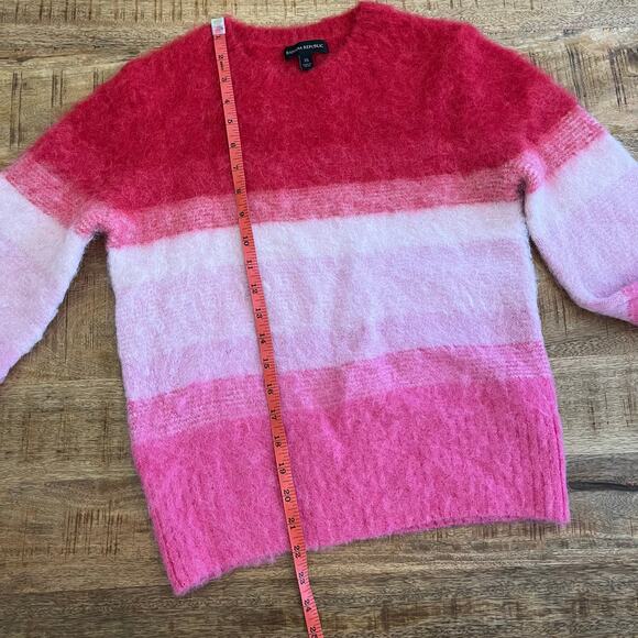 Banana Republic Sweater Womens XS Rainbow Ombre Stripe Alpaca Blend Red Pink - Picture 9 of 9